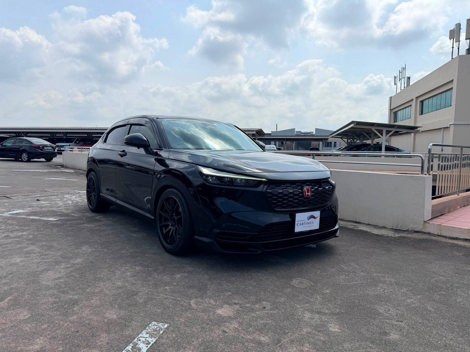 Used Honda Vezel 1.5G for sale in Singapore